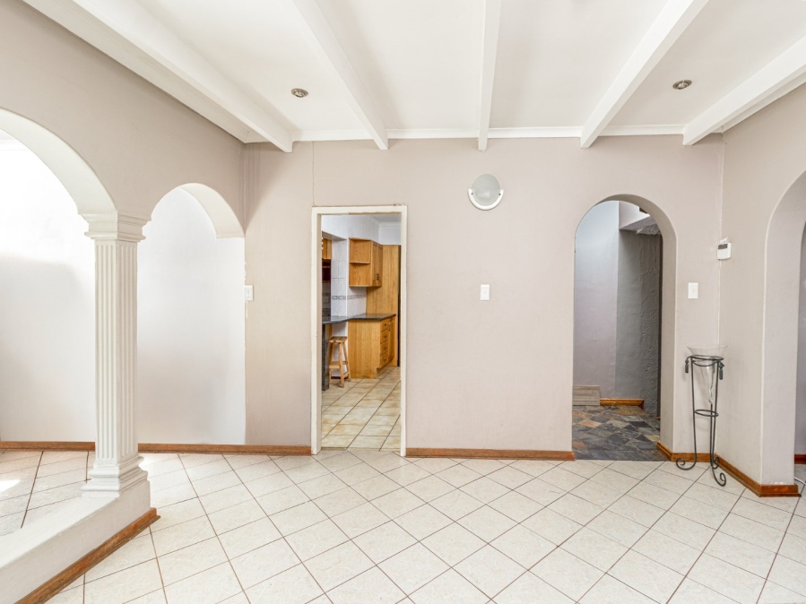 4 Bedroom Property for Sale in Schoemansville North West